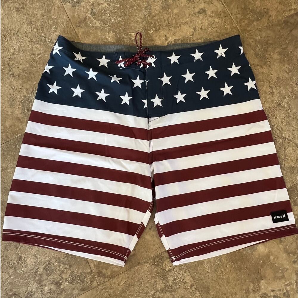 Hurley Phanthom Board Shorts, Patriotic, Men's size 38